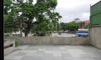 Imagem 5: Casa de 270m² com 6 salas, 4 banheiros, cozinha, quintal, edícula, 4 vagas no Sumaré