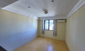 Imagem 4: Apartamento para venda possui 169 metros quadrados com 4 quartos em Centro - Florianópolis