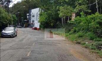 Imagem: Área nobre de 12.000 m² no inicio da Subida