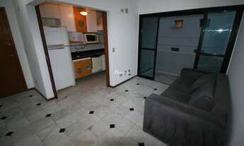 Imagem 1: Apartamento com varanda na sala e quarto, fora de rota, lazer e 2 Vagas!