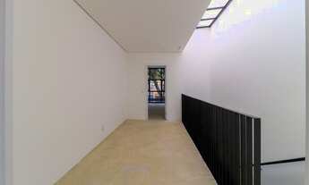 Imagem 4: Sobrado para venda tem 180 metros quadrados com 3 quartos em Vila Madalena - São Paulo - S