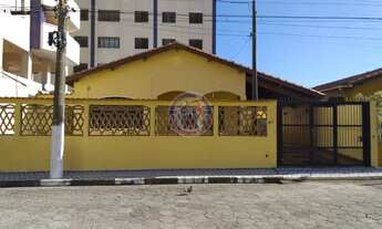 Imagem 2: Casa à venda 3 Quartos, 4 Vagas, 260M², Centro, Mongaguá - SP