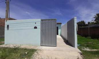 Imagem: Casa nova, recém construída, com 2 dormitórios