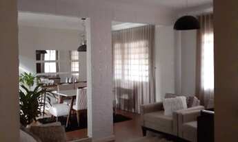 Imagem 3: Sobrado para venda tem 260 metros quadrados - Londrina - PR