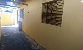 Imagem 3: Duas casas Casa com 3 dormitórios