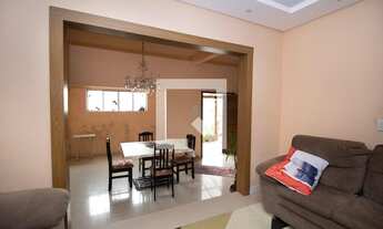 Imagem 3: Casa para Aluguel - Rubem Berta, 5 Quartos, 400 m2