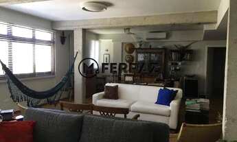 Imagem 2: Amplo apartamento de 158m², 2 dorm. 1 suíte, 1 vaga - Rua Dr. Mario Ferraz