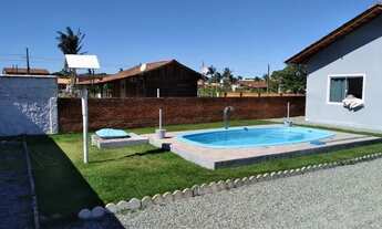 Imagem 6: Vendo ou troco casa com piscina e a 300mts da praia-Balneário Barra do Sul