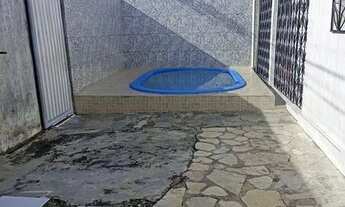 Imagem: Casa de esquina em mangabeira na principal