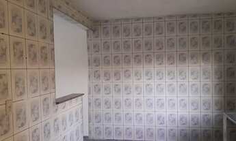 Imagem 2: ALUGA SE CASA Casa com 1 dormitório