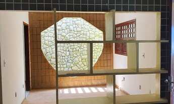 Imagem 4: Casa com piscina e 1o andar no Centenário