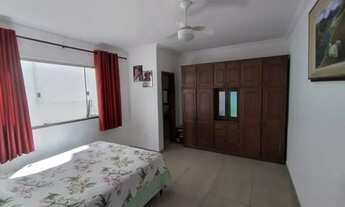 Imagem 2: Casa no Guamá Casa com 3 dormitórios