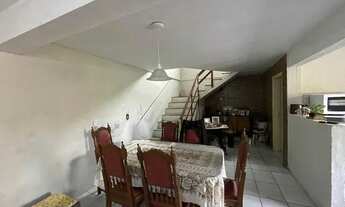 Imagem 4: Sobrado para venda com 180 metros quadrados com 3 quartos em Laranjal - Pelotas - RS