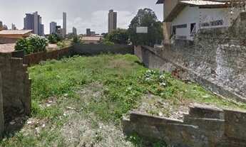 Imagem 2: Oportunidade de investimento em Ponta Negra! Lote com excelente localização a pouco minuto