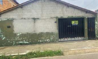 Imagem: Casa de 4 quartos na Rua B, Cidade Nova