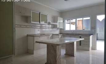 Imagem: Sobrado para locação no Condomínio Ibiti