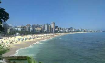 Imagem 6: Especialista no Leblon Vende: Rainha Guilhermina, Sol Manhã, 4 Quartos, Suíte, Lavabo, 2 V