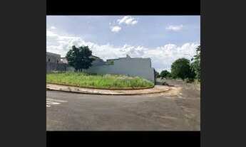 Imagem 2: Terreno estoril esquina