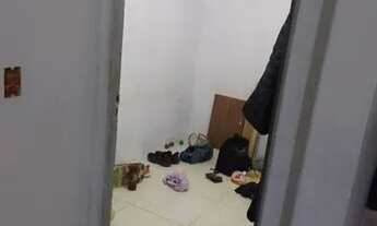 Imagem 2: Alugo quarto sem mobília