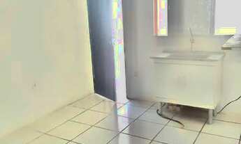 Imagem 3: Bem Próximo ao metrô do Aeroporto: Apt com Suíte banheiro, local familiar Excelente