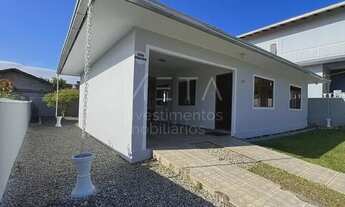 Imagem 2: Casa para venda possui 302 metros quadrados com 2 quartos em Itajubá - Barra Velha - SC