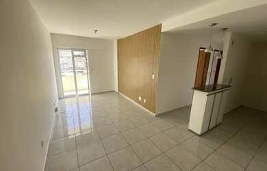 Imagem 4: VENDE APTO 2 QTS COM VARANDA E GARAGEM IMPECÁVEL PRÓXIMO AO CENTRO