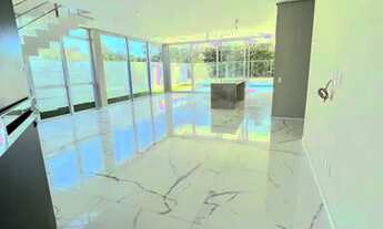 Imagem 6: O coração da gente é como uma casa que não pode ficar vazia, está casa é do futuro, Cidade