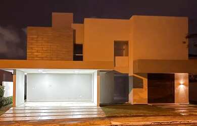 Imagem 2: Excelente casa 4 suítes, piscina, área gourmet Condomínio San NÍcolas