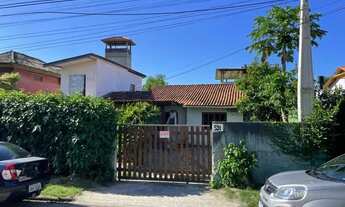 Imagem: Casa 3 quartos-Rio Tavares (cinco ruas)