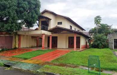 Imagem 3: Casa em Condomínio fechado de 250m2, 4 suítes, 3vgs - CA0143WG