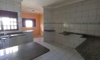 Imagem: Casa 3/4 -Emaus- Parnamirim-R$ 900,00