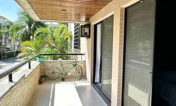 Imagem 6: Apartamento frente com 2 quartos (1 suíte), sala, varanda, cozinha, área de servido e depe