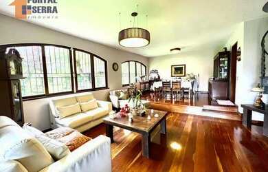 Imagem 2: Casa com 4 quartos à venda, 316 m² por R$ 1.800.000 - Bom Retiro - Teresópolis/RJ