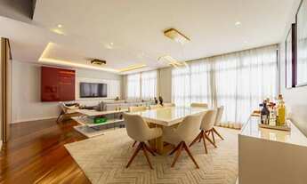 Imagem: Cód. 638 - Cobertura de luxo com quatro