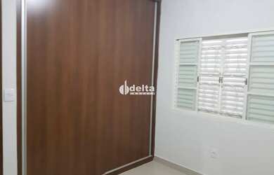 Imagem 9: Casa disponível para venda no bairro Santa Mônica em Uberlândia MG