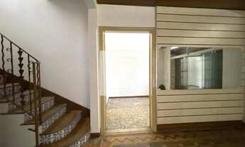 Imagem 3: Casa à Venda - Lourdes, 3 Quartos, 248 m2