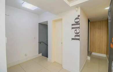 Imagem 6: Casa a venda, 4 quartos, 2 vagas, 4 banheiros, Bairro Chacara das Pedras, em Porto Alegre