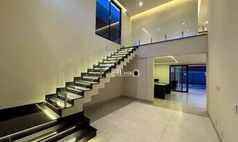 Imagem 4: Sobrado com 3 suítes plenas, além de um escritório funcional que agrega praticidade