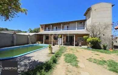 Imagem: Casa para Venda - 220m², 4 dormitórios