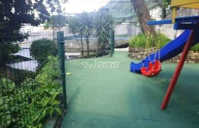 Imagem: Apartamento - / Residencial / Cosme Velho