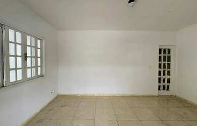 Imagem 4: Imóvel para venda com 250 metros quadrados com 4 quartos em Parque Burle - Cabo Frio - RJ