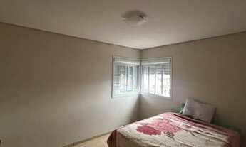 Imagem 2: BENTOALVES aluga sobrado semi-mobiliado, 03 dorm., 01 vaga, bairro Desvio Rizzo - Caxias d