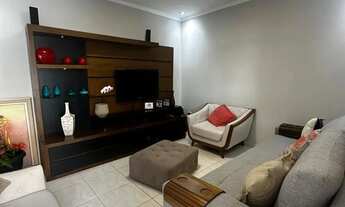 Imagem: Casa térrea no Alvinópolis, Atibaia, toda