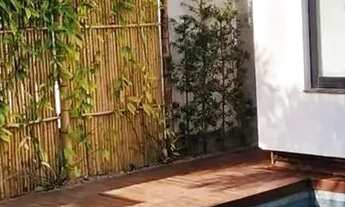 Imagem 2: EXCLUSIVIDADE E PRIVACIDADE: CASA COM PISCINA