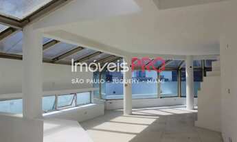 Imagem: Mansão suspensa proima do Shopping Pátio