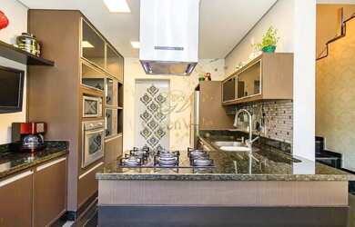 Imagem 6: Jardim Social, sobrado 212 m², 2 salas, 3 quartos sendo 1 suite, 3 banheiros, 2 vagas Curi