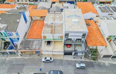 Imagem 2: Sobrado para venda em Parada Inglesa com 3 quartos, sendo 3 suítes , 120m²