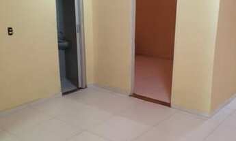 Imagem 7: Aluga-se casa com 2 dormitórios , garagem , excelente localização , toda reformada