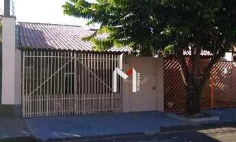 Imagem 2: Casa à venda com 3 dormitórios em Jardim são tomás, Londrina cod:CA2347