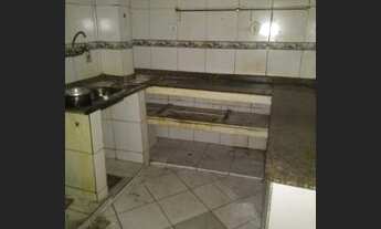 Imagem: Vendo comércio em Inhauma